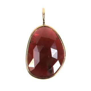 Medium Garnet Elizabeth Stone